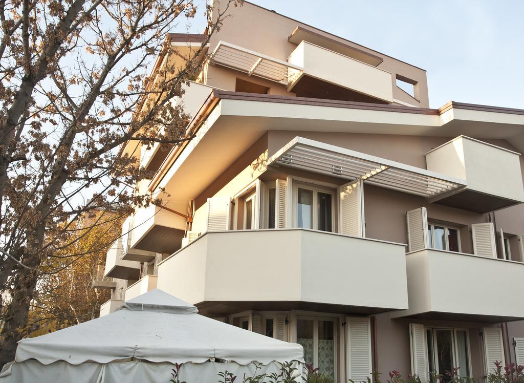 B&B Zelmira Rímini Exterior foto